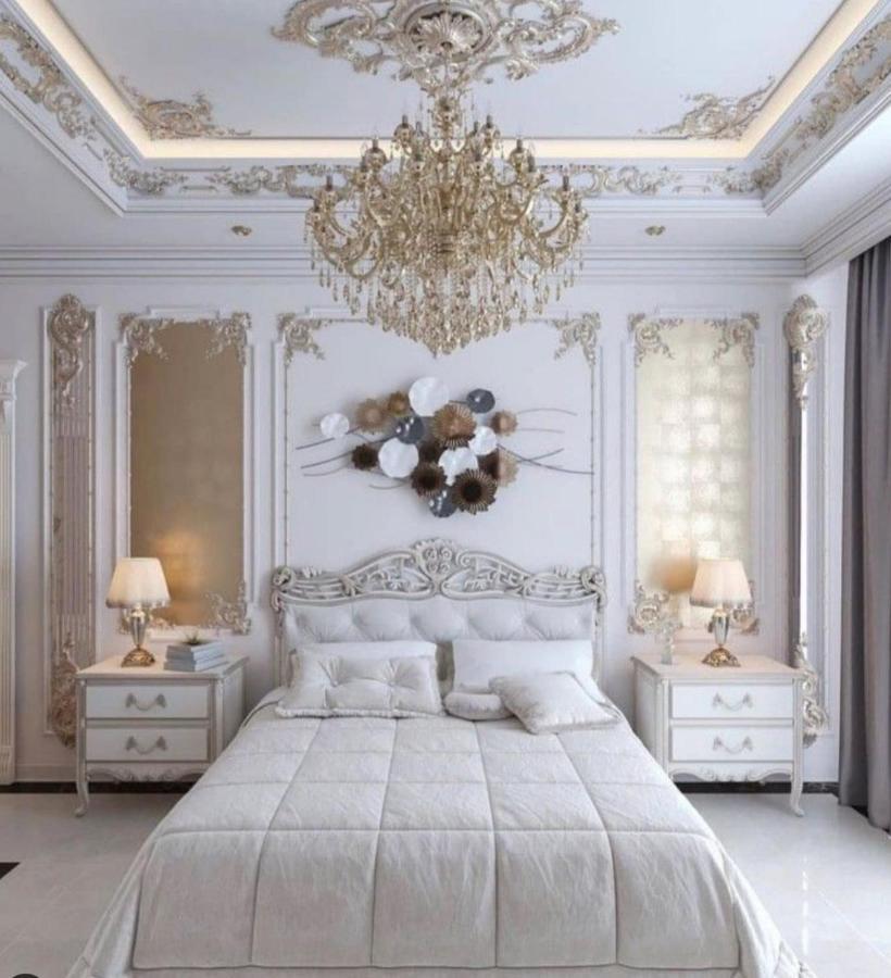 Empress Madani Palace Hotel Съри Екстериор снимка