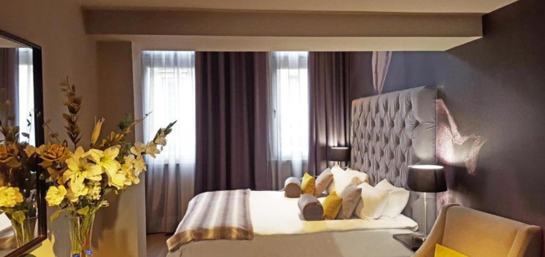 Empress Madani Palace Hotel Съри Екстериор снимка